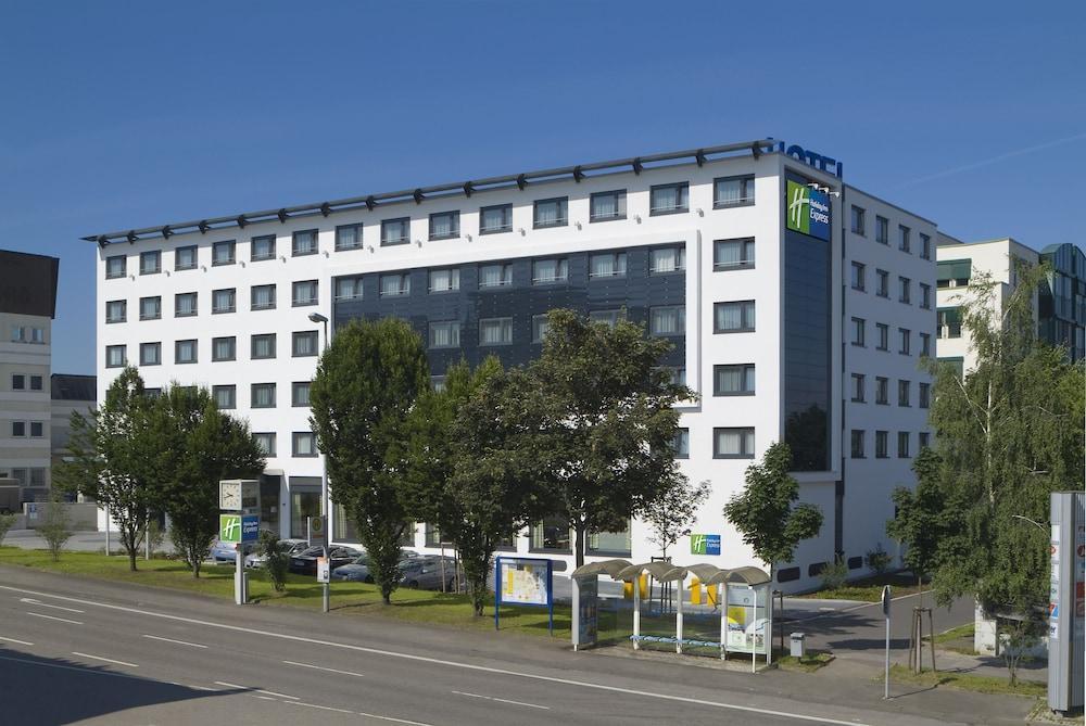 Holiday Inn Express Stuttgart Airport, An Ihg Hotel Leinfelden-Echterdingen Exterior foto