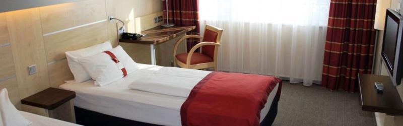 Holiday Inn Express Stuttgart Airport, An Ihg Hotel Leinfelden-Echterdingen Exterior foto